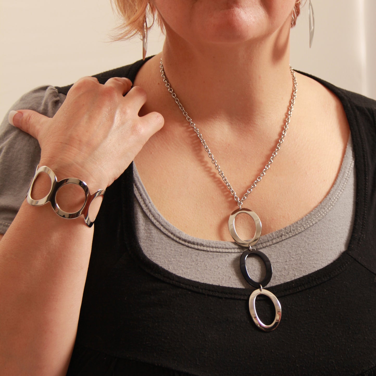 Nova Necklace