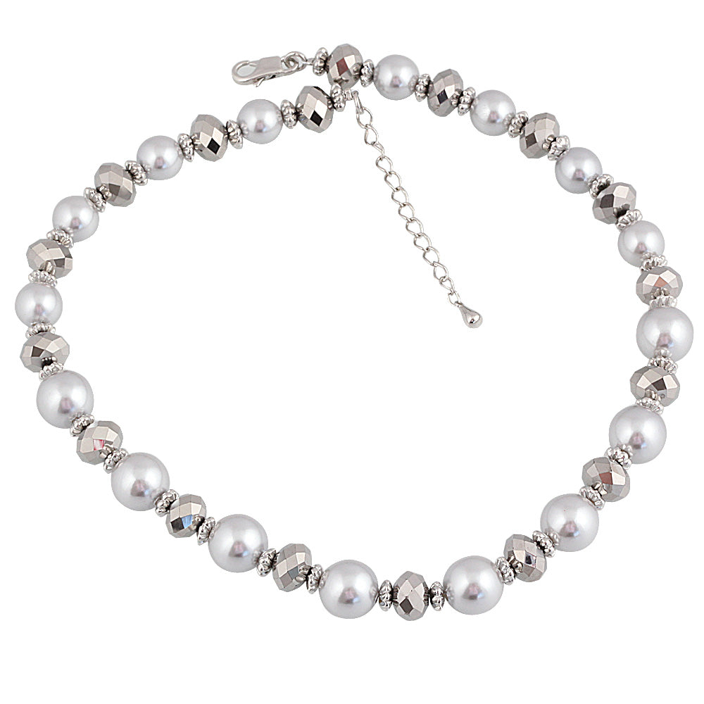 Lustrous Necklace