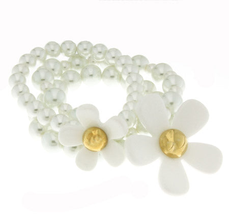 White Daisy Bracelet